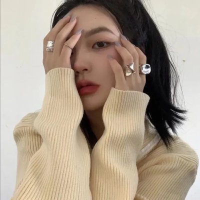 出水红莲